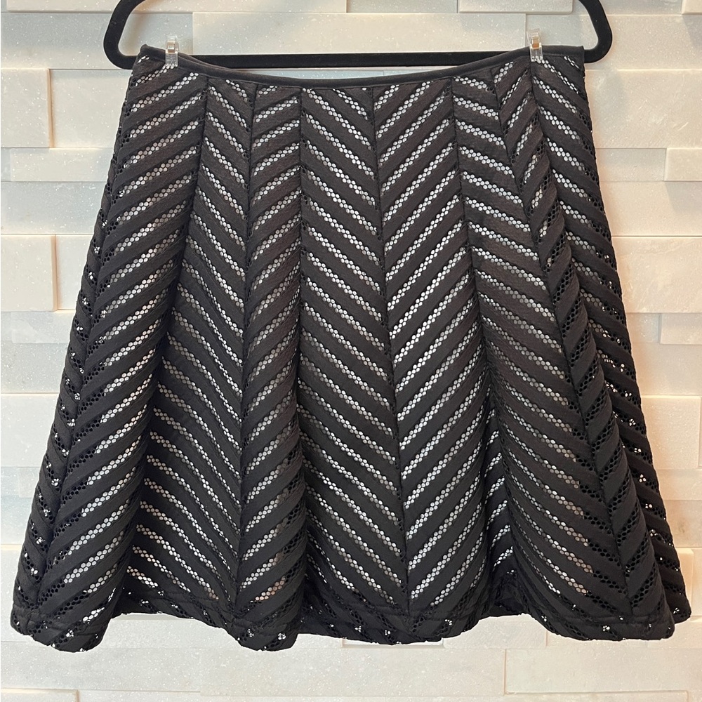 Worthington Black & White A-Line Chevron Skirt Dark Academia - Woman’s 10P